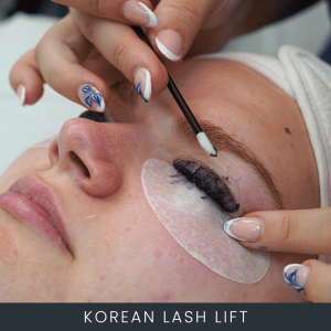 Korean Lash Lift vs Traditional Lash Lift